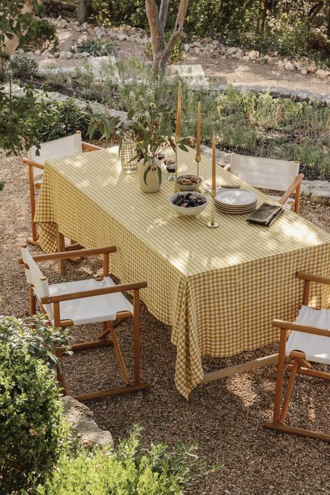 Celebrating Your Outdoor Space: Festive Garden Prep for Summer Gatherings