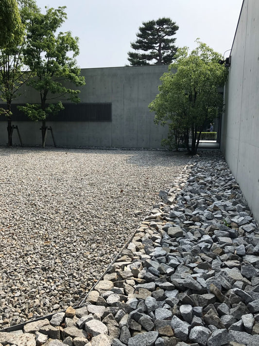 Drainage done right: 20mm gravel, sand layers and smart garden design