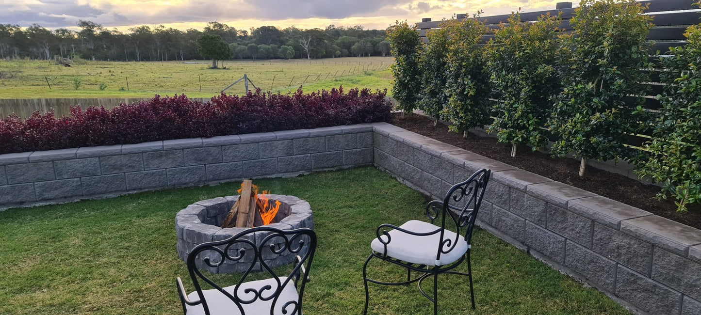 Apex Masonry Boldstone Paver Gold Blend
