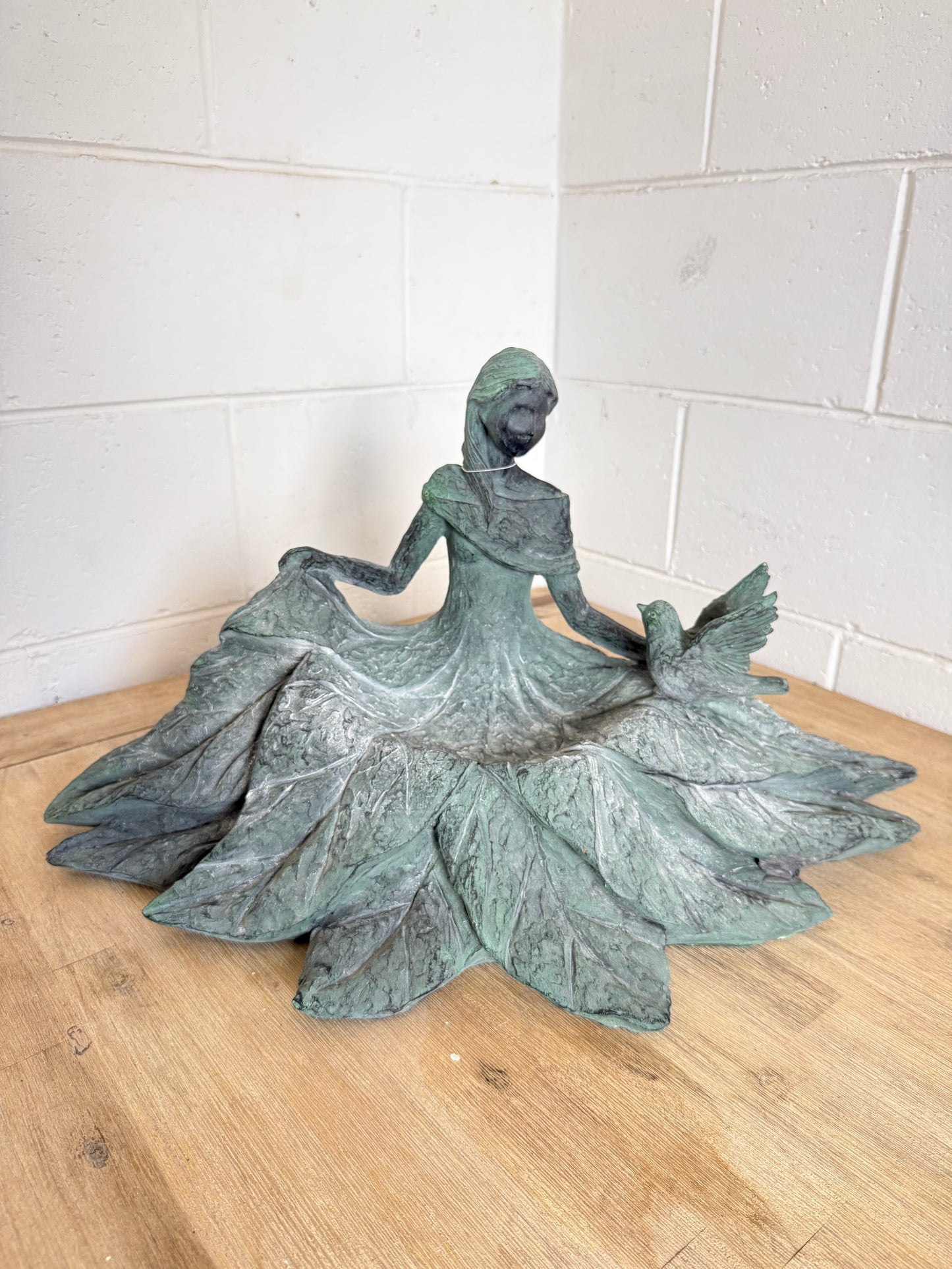 Arabella Feeding Birds