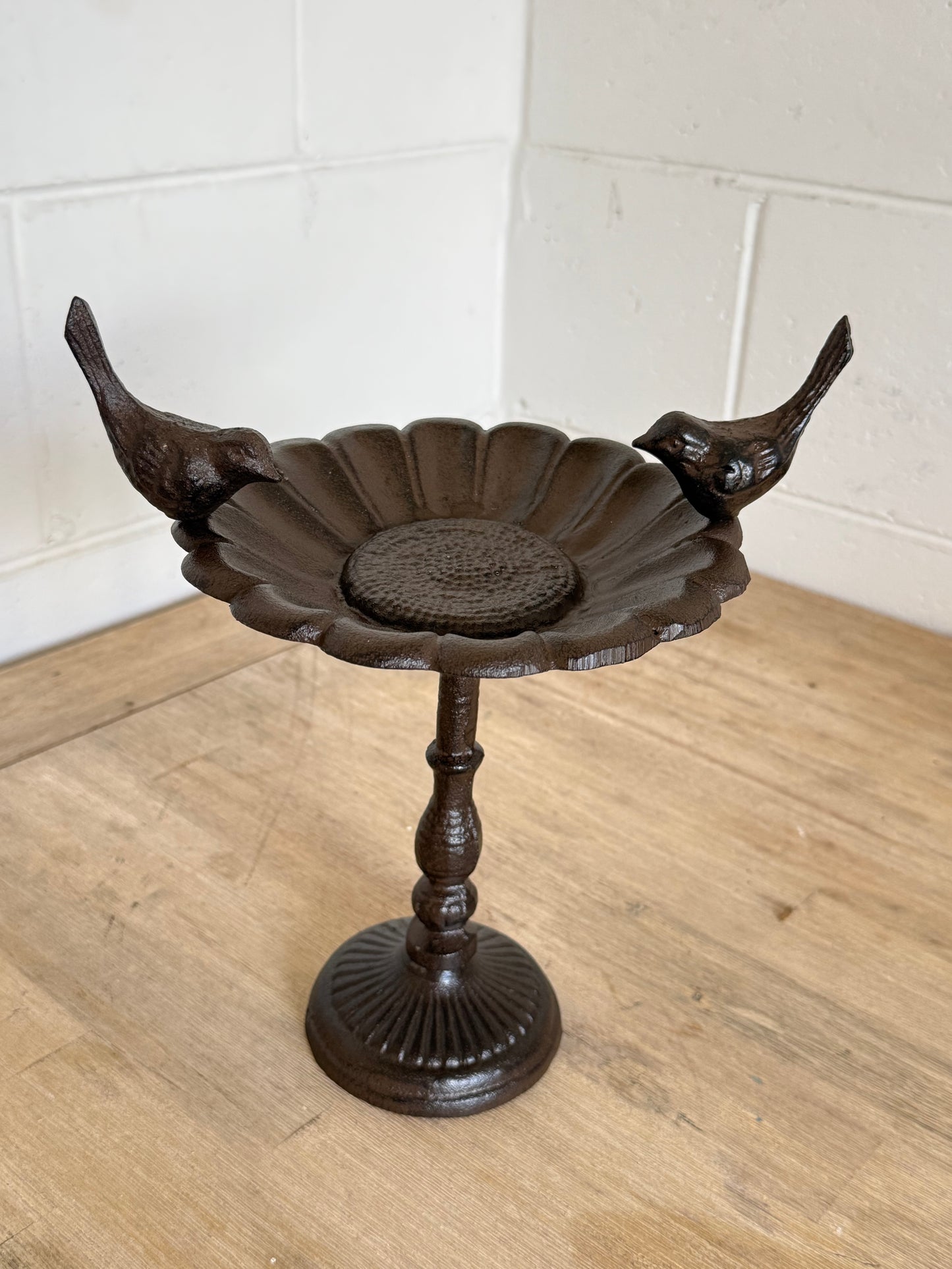 Medium Cast Iron Flower Pedestal Bird Feeder