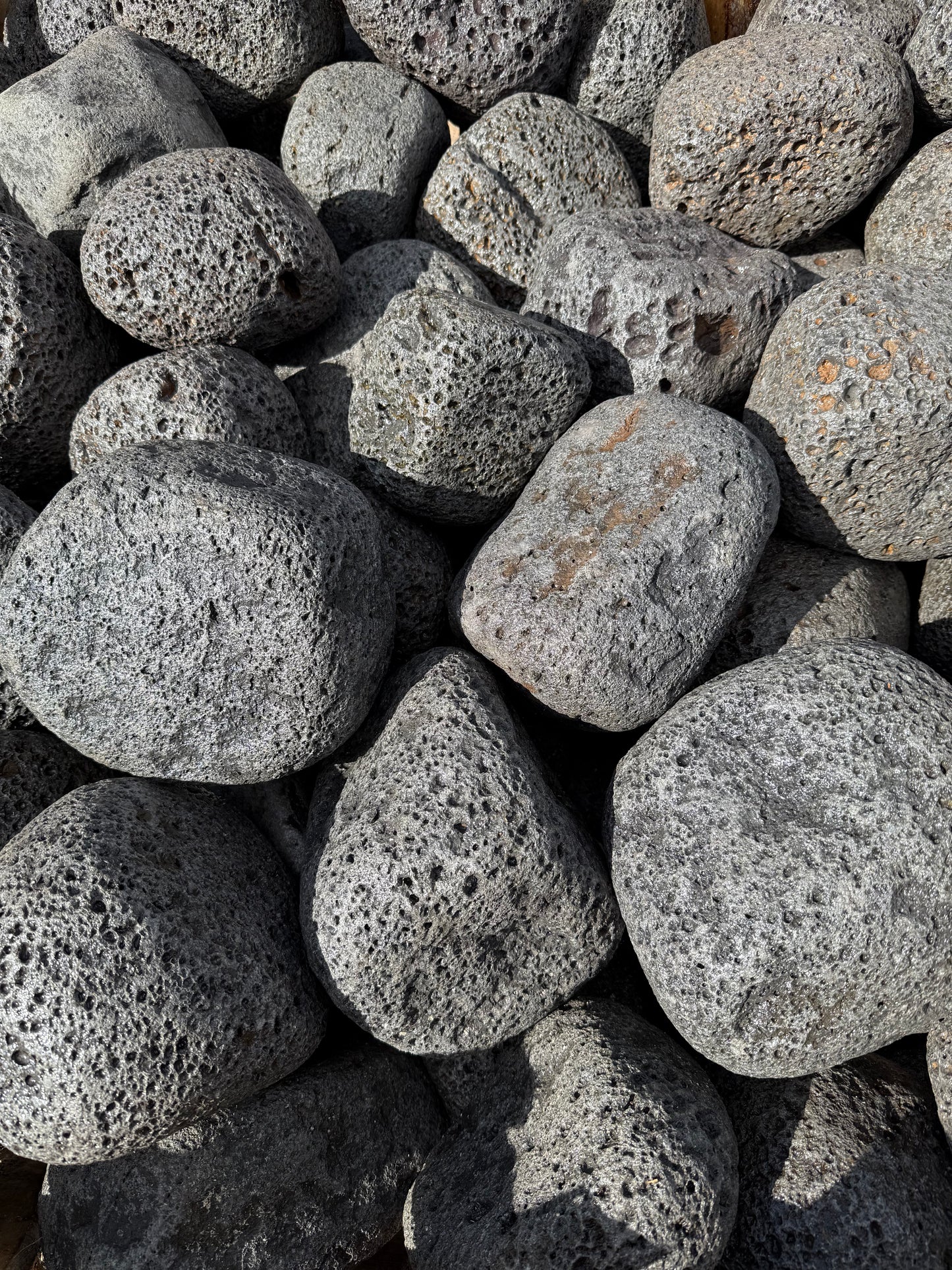 Volcanic Lava Rocks EACH
